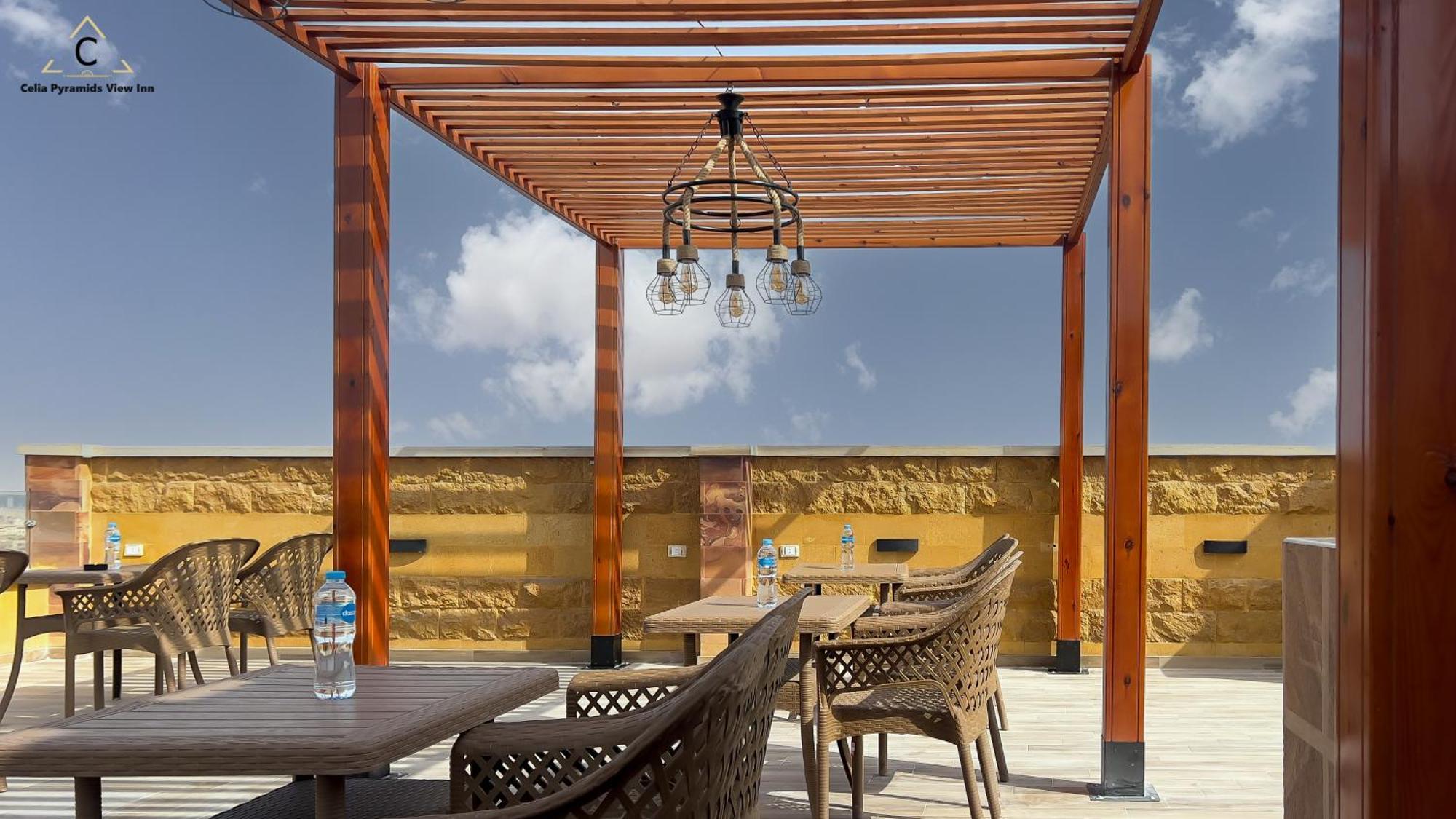 Celia Pyramids View Inn Nazlet el-Sîsi Екстериор снимка